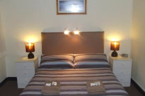 Aquarius Motel Belmont - Maitland Accommodation 3