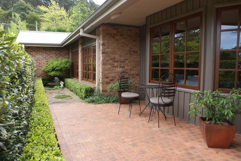 Yallambee - Maitland Accommodation 2