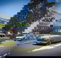 Alex Beach Cabins - Maitland Accommodation