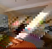 Amber Court Motel Coonabarabran - Maitland Accommodation