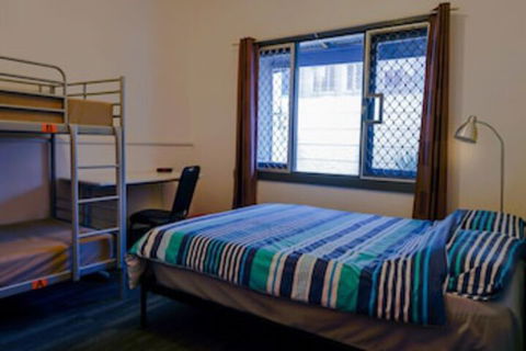 Haus Accommodation - Hostel - Maitland Accommodation 0