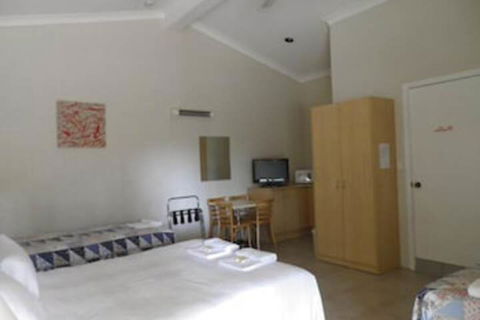 Ocean Shores Motel - Maitland Accommodation 5