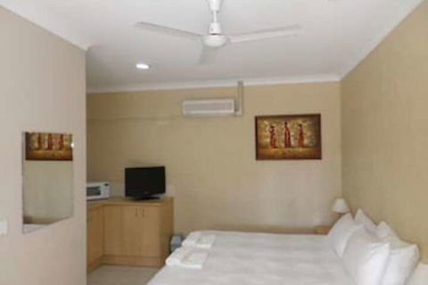 Ocean Shores Motel - Maitland Accommodation 3