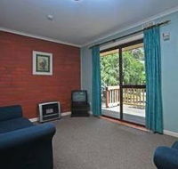 Kingsway Holiday flats  Gariwerd house. - Maitland Accommodation