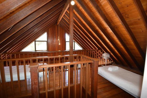 Cedar Haven - Maitland Accommodation 4