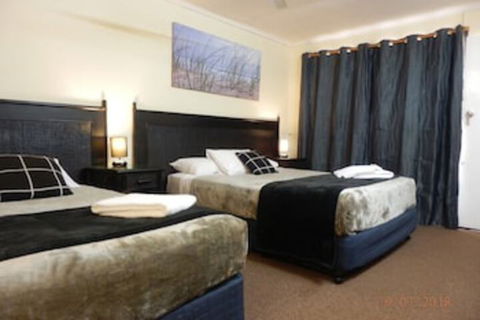 Flying Spur Motel - Maitland Accommodation 0