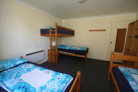 Alpha Centauri Townhouses - Maitland Accommodation 5