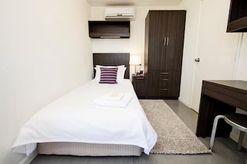 Capricorn Village - Maitland Accommodation 3