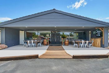 Boorga ACT Maitland Accommodation