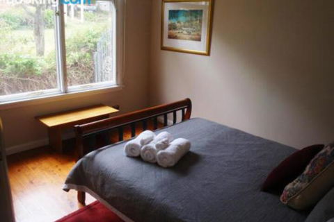 3 Sisters Blue Mountains Cottage - Maitland Accommodation 7
