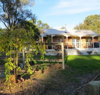 Honeyeater Cottage - Maitland Accommodation