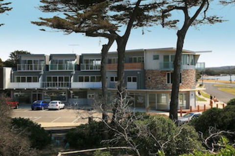 Four Kings Apartments - Maitland Accommodation 0
