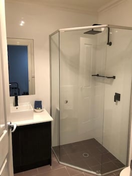 Port Boutique Accommodation - Maitland Accommodation 5