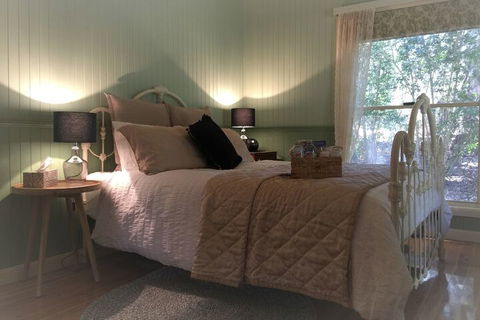 Telegraph Retreat Cottages - Maitland Accommodation 7