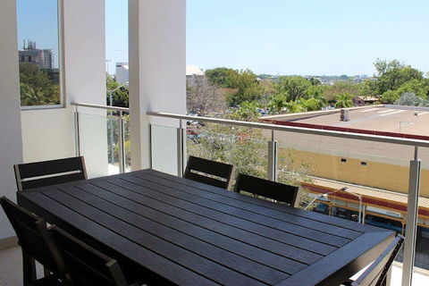 Signatures On Cavanagh â€“ The Kube - Maitland Accommodation 2