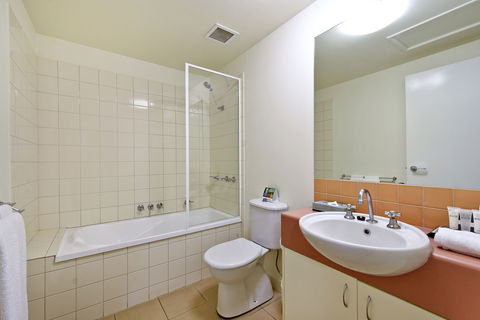 Metro Advance Apartments & Hotel, Darwin - Maitland Accommodation 5