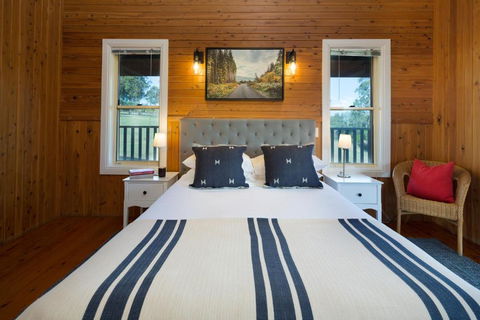 North Lodge Cottages - Maitland Accommodation 3
