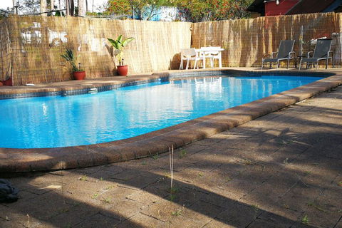 Vineyard Hill - Maitland Accommodation 5