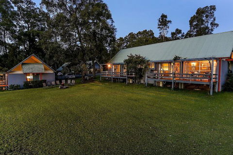 Vineyard Hill - Maitland Accommodation 1
