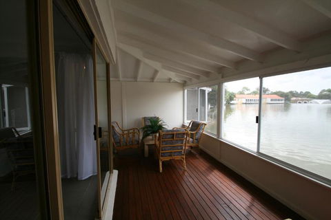 River Resort Villas - Maitland Accommodation 1