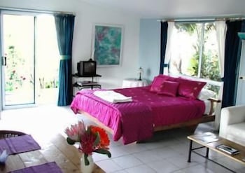 A Sacred Mountain Retreat - Maitland Accommodation 2