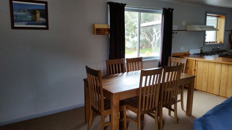 Seahorse Coastal Villas - Maitland Accommodation 6