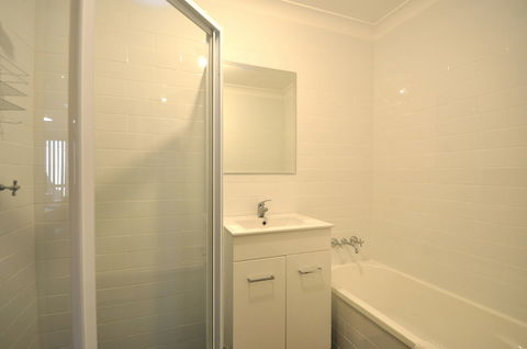 Katoomba Townhouses - Maitland Accommodation 5