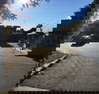 Red Cedars Motel - Maitland Accommodation