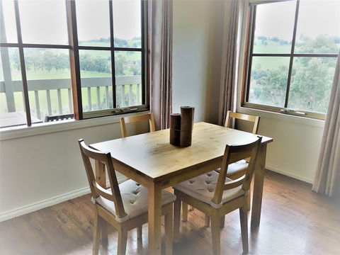 Balingup Highview Chalets - Maitland Accommodation 5