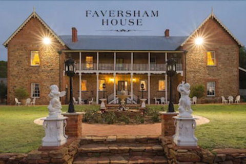 Faversham House - Maitland Accommodation 0