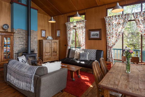 Sidneys Retreat - Maitland Accommodation 5