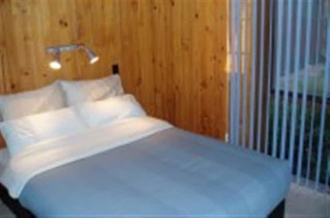 Asses Ears Wilderness Lodge - Maitland Accommodation 1