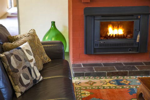 Burncroft Guest House - Maitland Accommodation 2