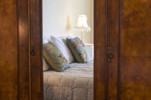 Burncroft Guest House - Maitland Accommodation 5