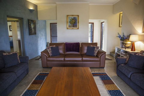 Burncroft Guest House - Maitland Accommodation 6