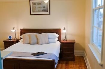 Lighthouse Lodge - Maitland Accommodation 2