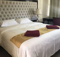 Inland Oasis Motel - Maitland Accommodation