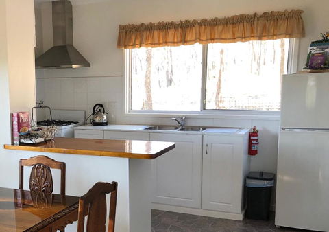 Donkey Tales Farm Cottages - Maitland Accommodation 1