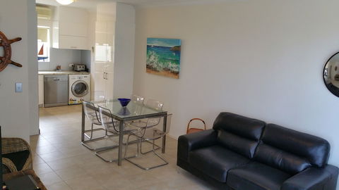 Acaill_Accommodation - Maitland Accommodation 1
