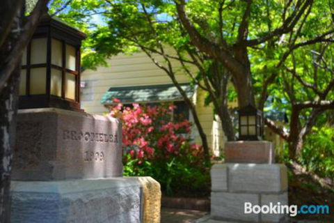 Broomelea Bed & Breakfast - Maitland Accommodation 6