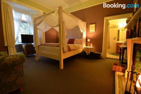 Broomelea Bed & Breakfast - Maitland Accommodation 3