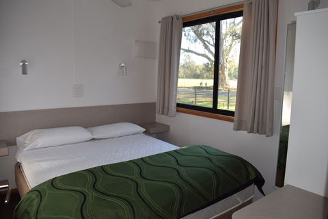 Cohuna Waterfront Holiday Park - Maitland Accommodation 5