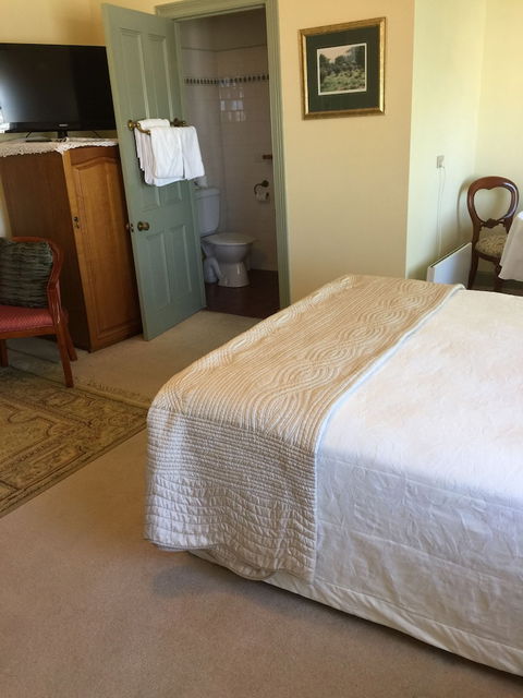 Victoria House - Maitland Accommodation 5