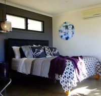 Deshons Retreat - Maitland Accommodation