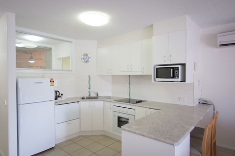 Capri Waters Country Club - Maitland Accommodation 3