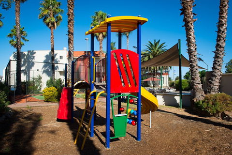 Capri Waters Country Club - Maitland Accommodation 0