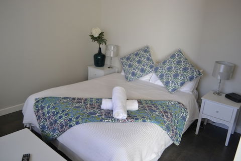 Ruby's Queenscliff - Maitland Accommodation 2
