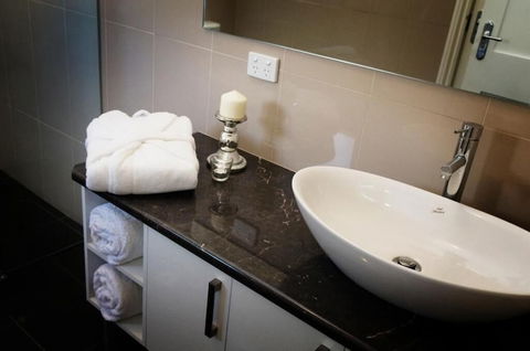 The Customs House B&B - Maitland Accommodation 6