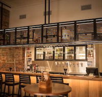 Queens Arms Hotel - Maitland Accommodation