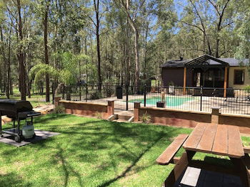 Belford Cottages - Maitland Accommodation 0